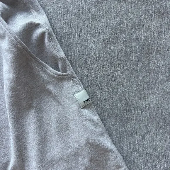 Vuori Boyfriend Shorts - Picture 2 of 3